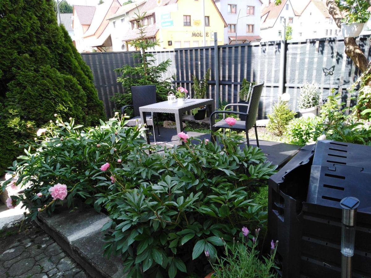 Ferienwohnung Mit Kleinem Garten Sonnenbühl Exterior foto